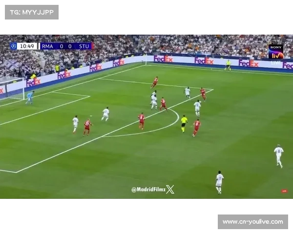 皇马门将库尔图瓦虽败犹荣，对阵利物浦完成8次扑救